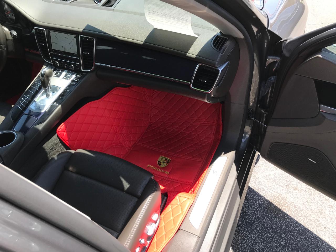 Porsche Panamera S 2014