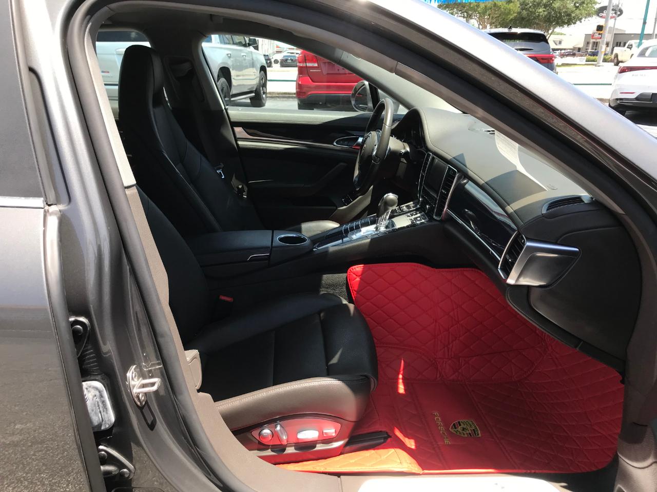 Porsche Panamera S 2014
