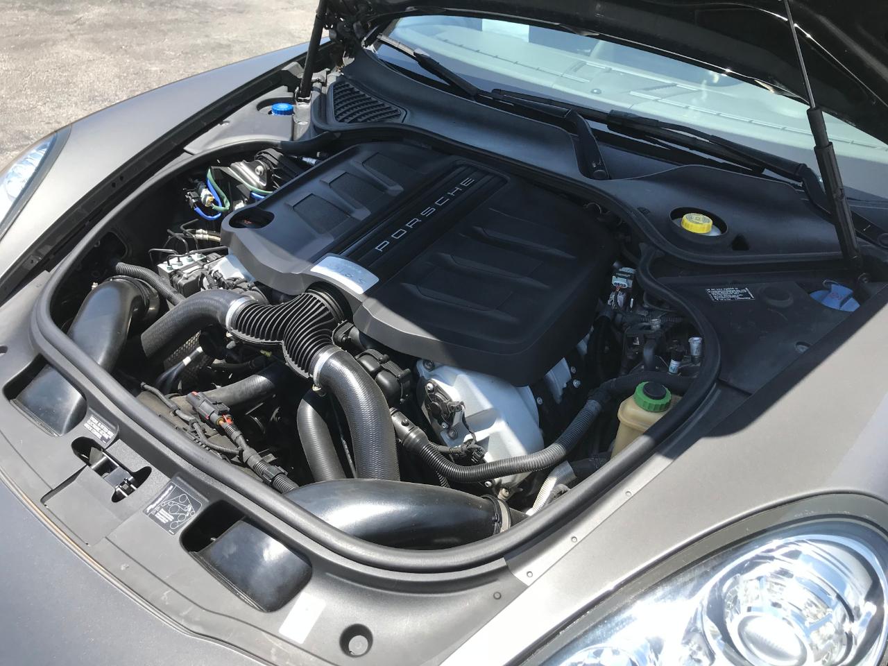 Porsche Panamera S 2014