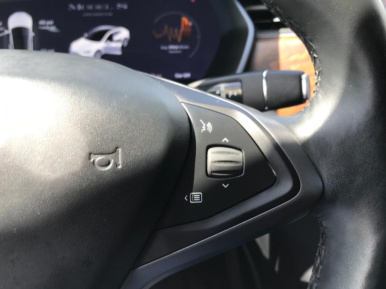Tesla Model S  2021