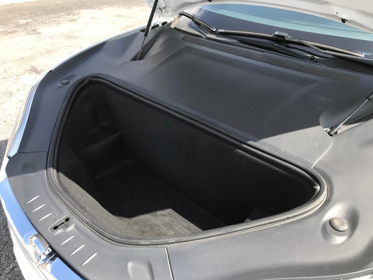 Tesla Model S  2021