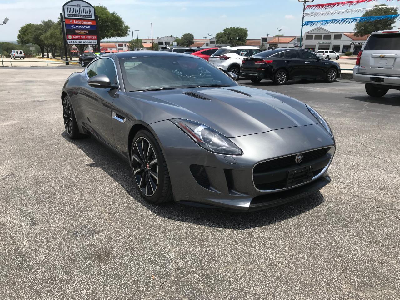 Jaguar F-Type  2016