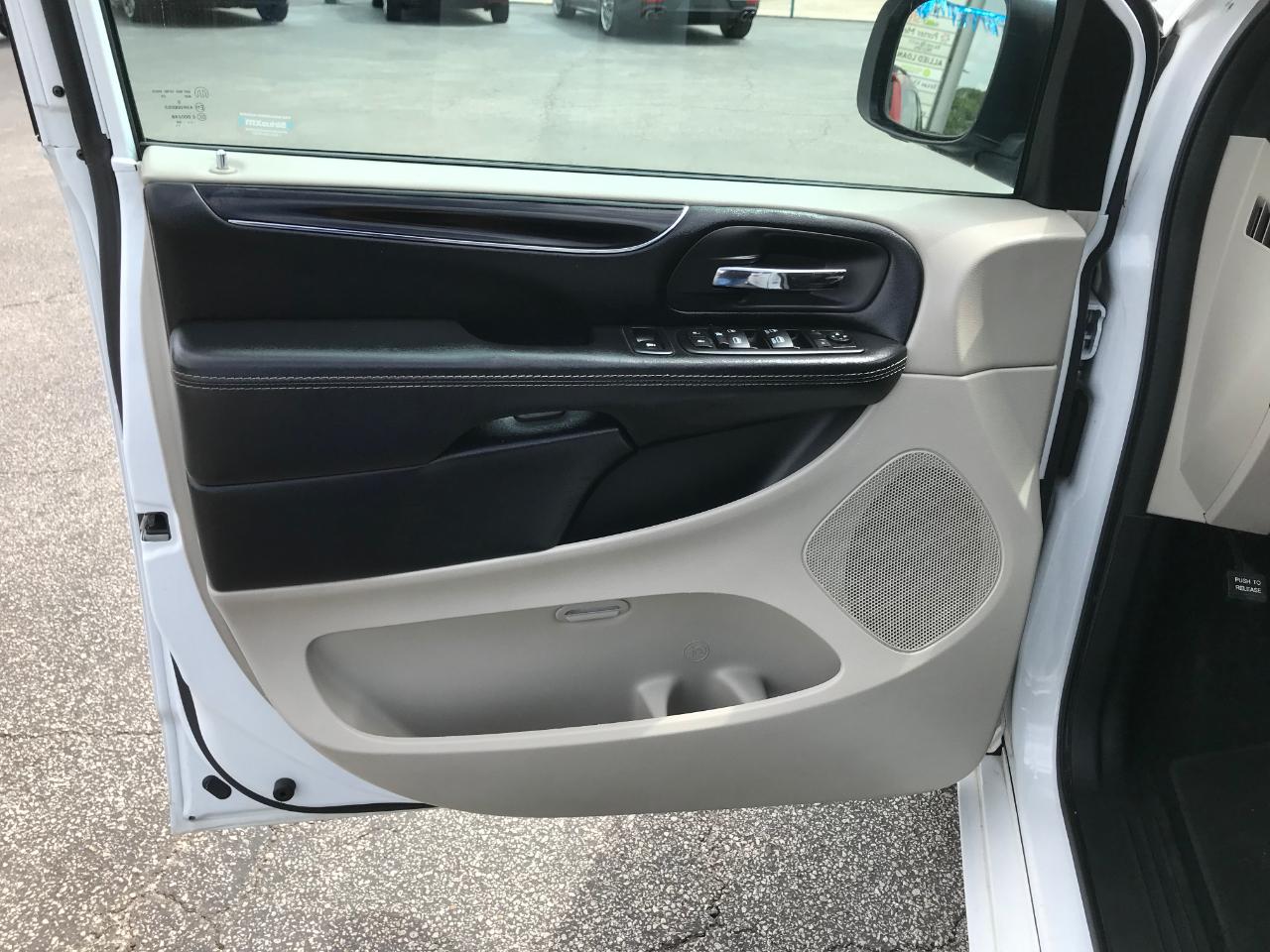 Dodge Grand Caravan SXT 2020