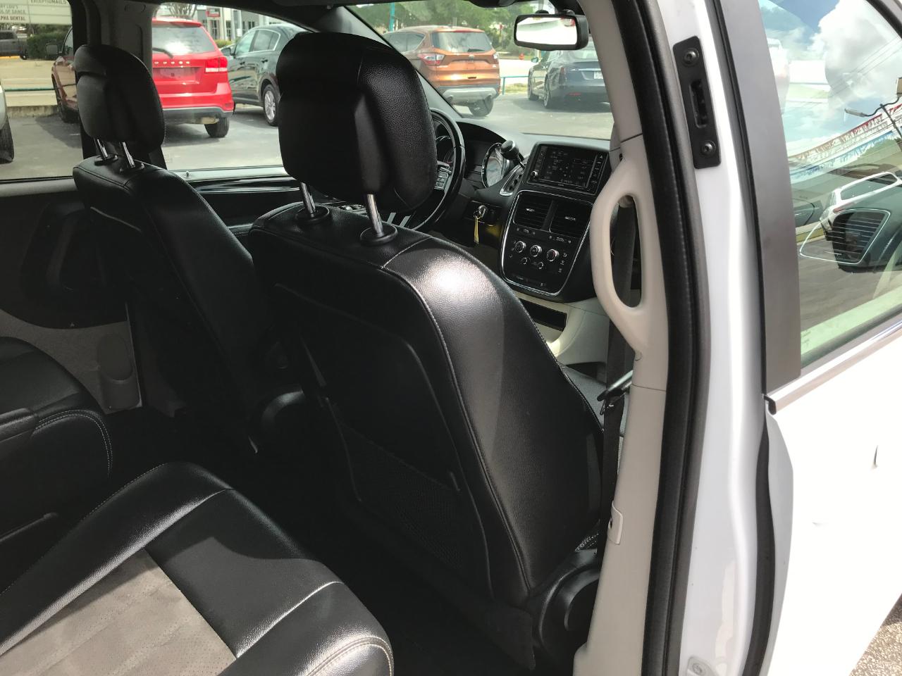Dodge Grand Caravan SXT 2020