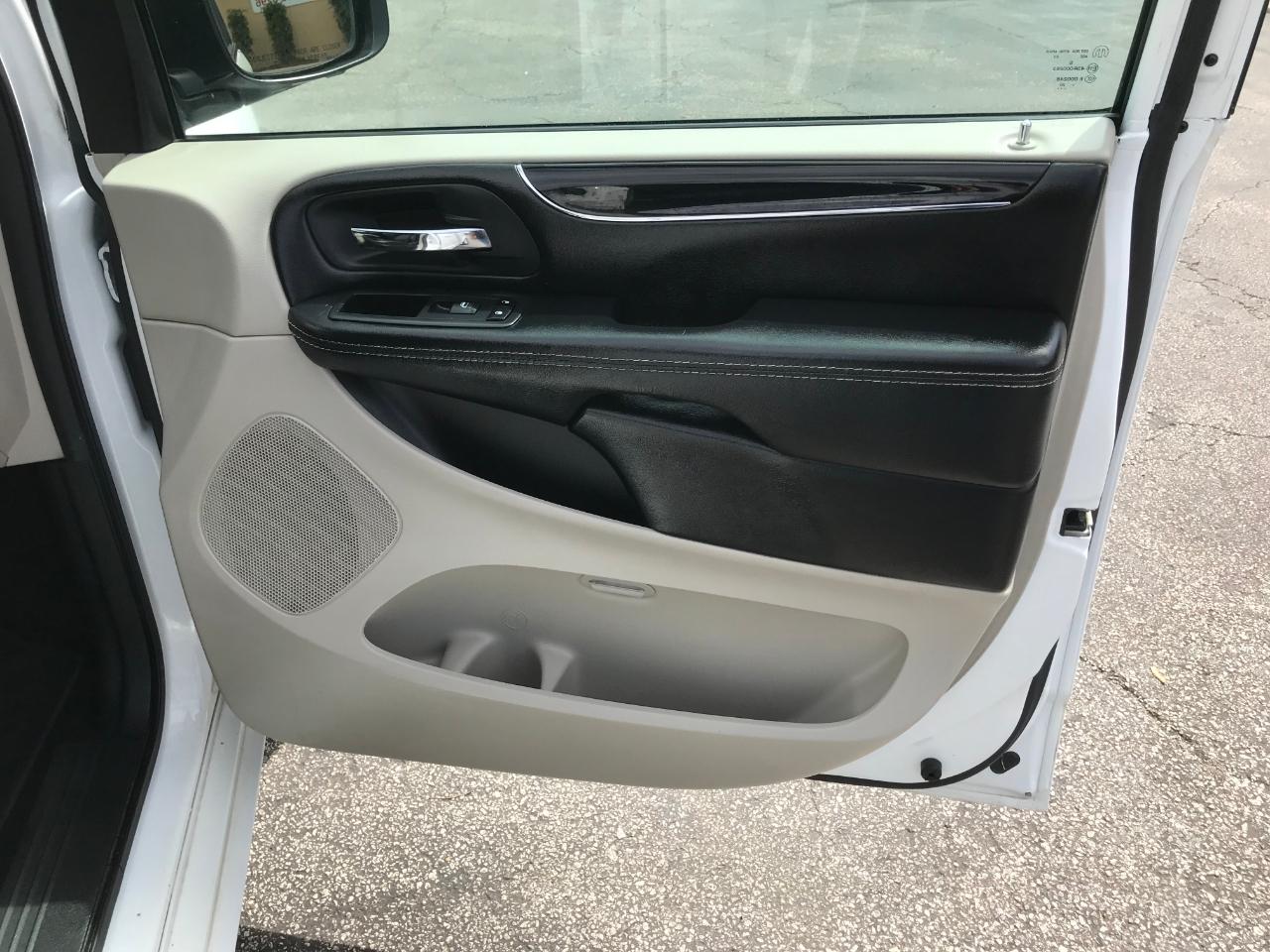 Dodge Grand Caravan SXT 2020