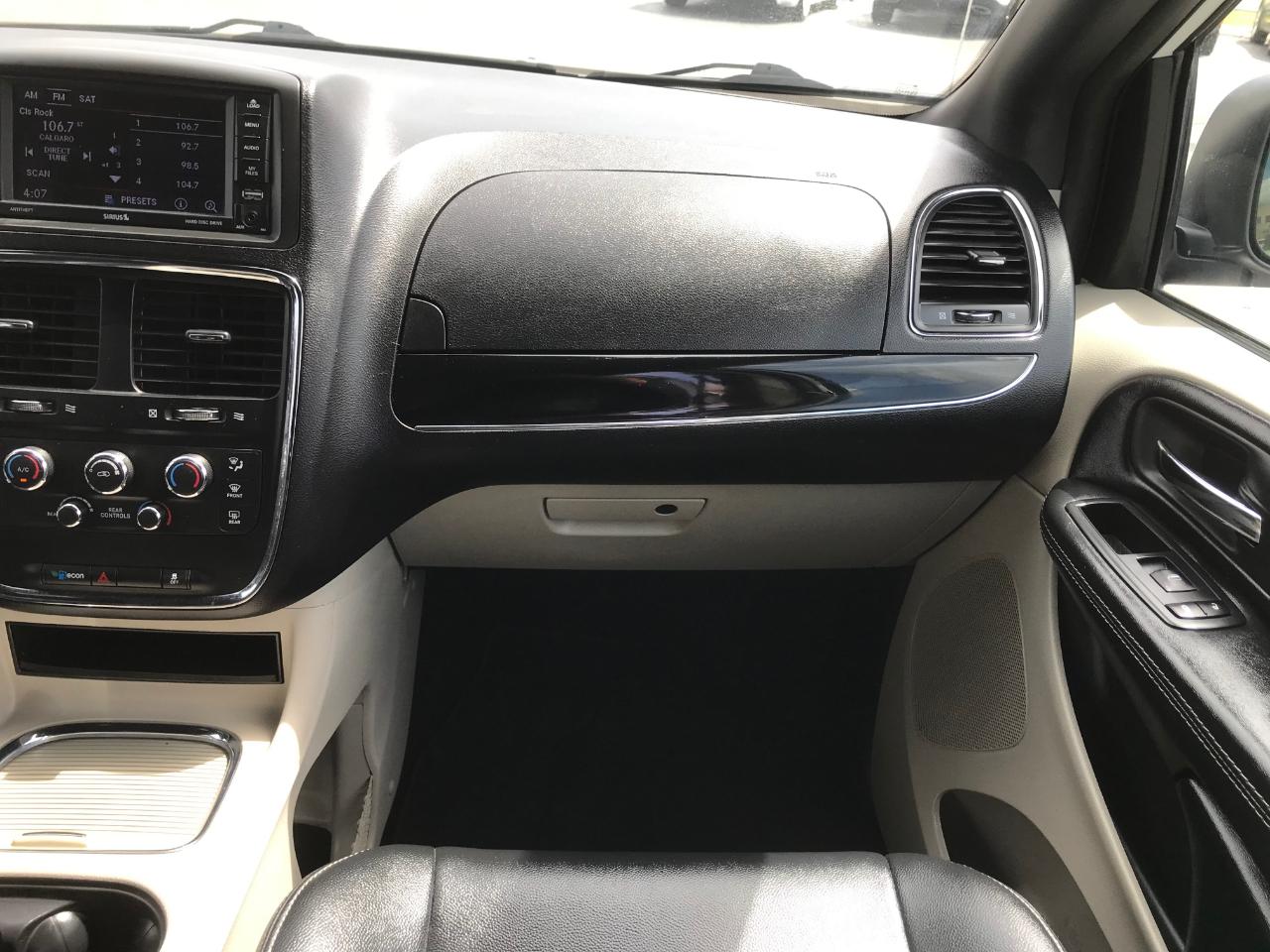 Dodge Grand Caravan SXT 2020
