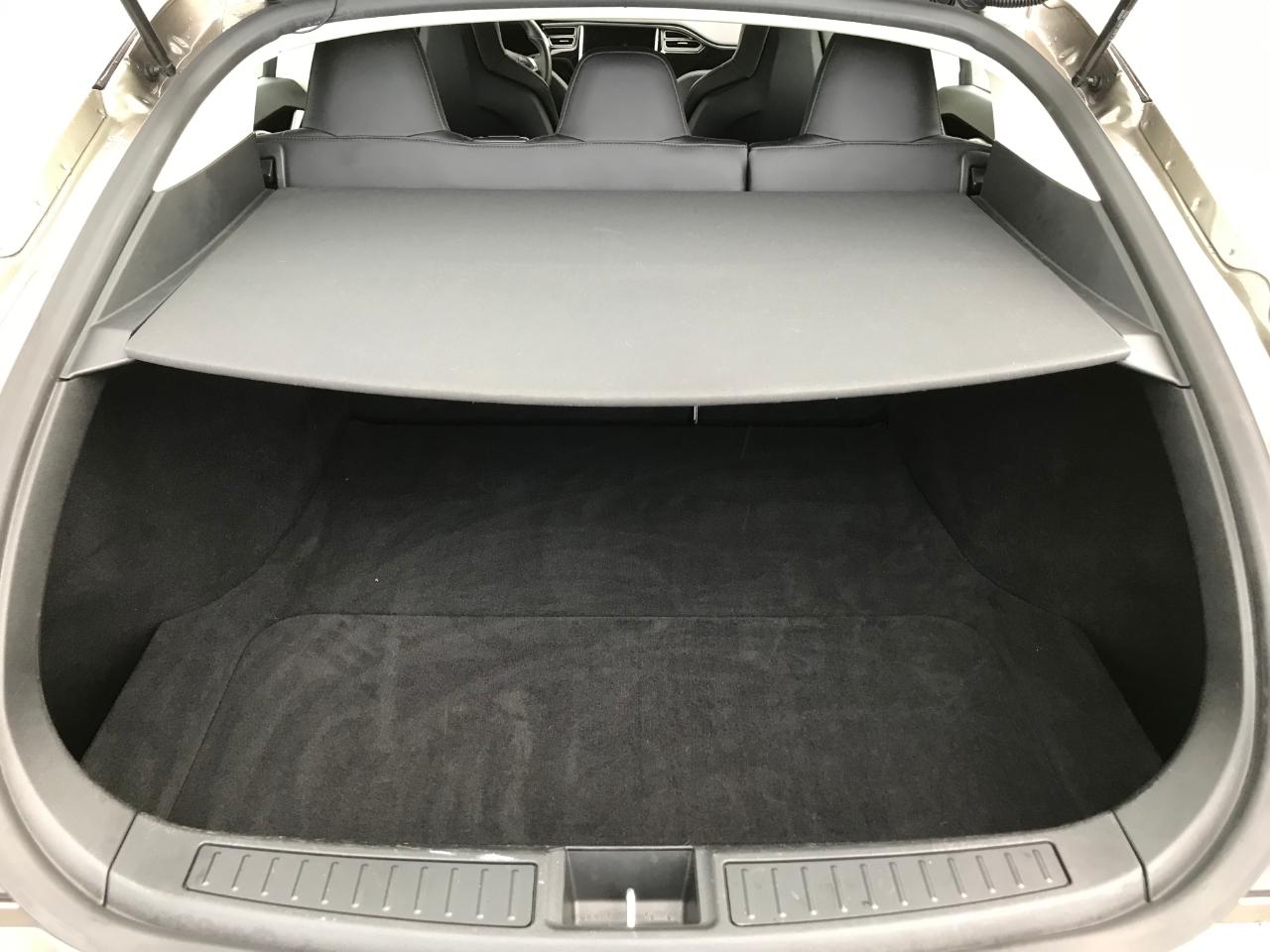 Tesla Model S 70D 2015