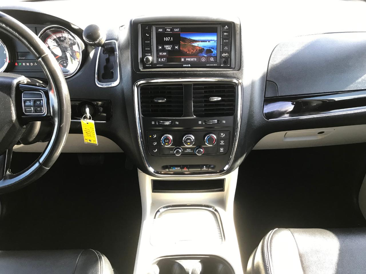 Dodge Grand Caravan SXT 2020