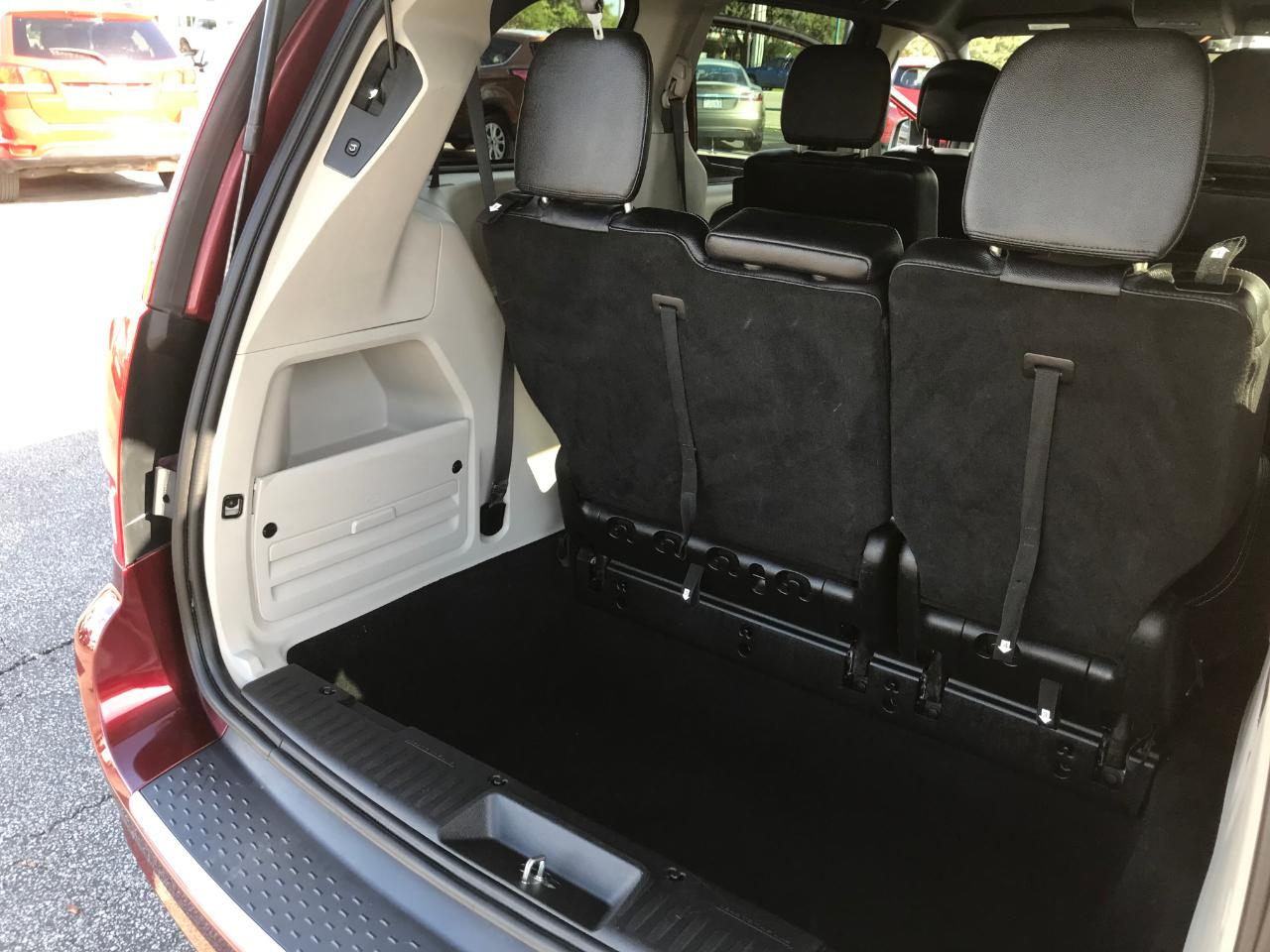 Dodge Grand Caravan SXT 2020