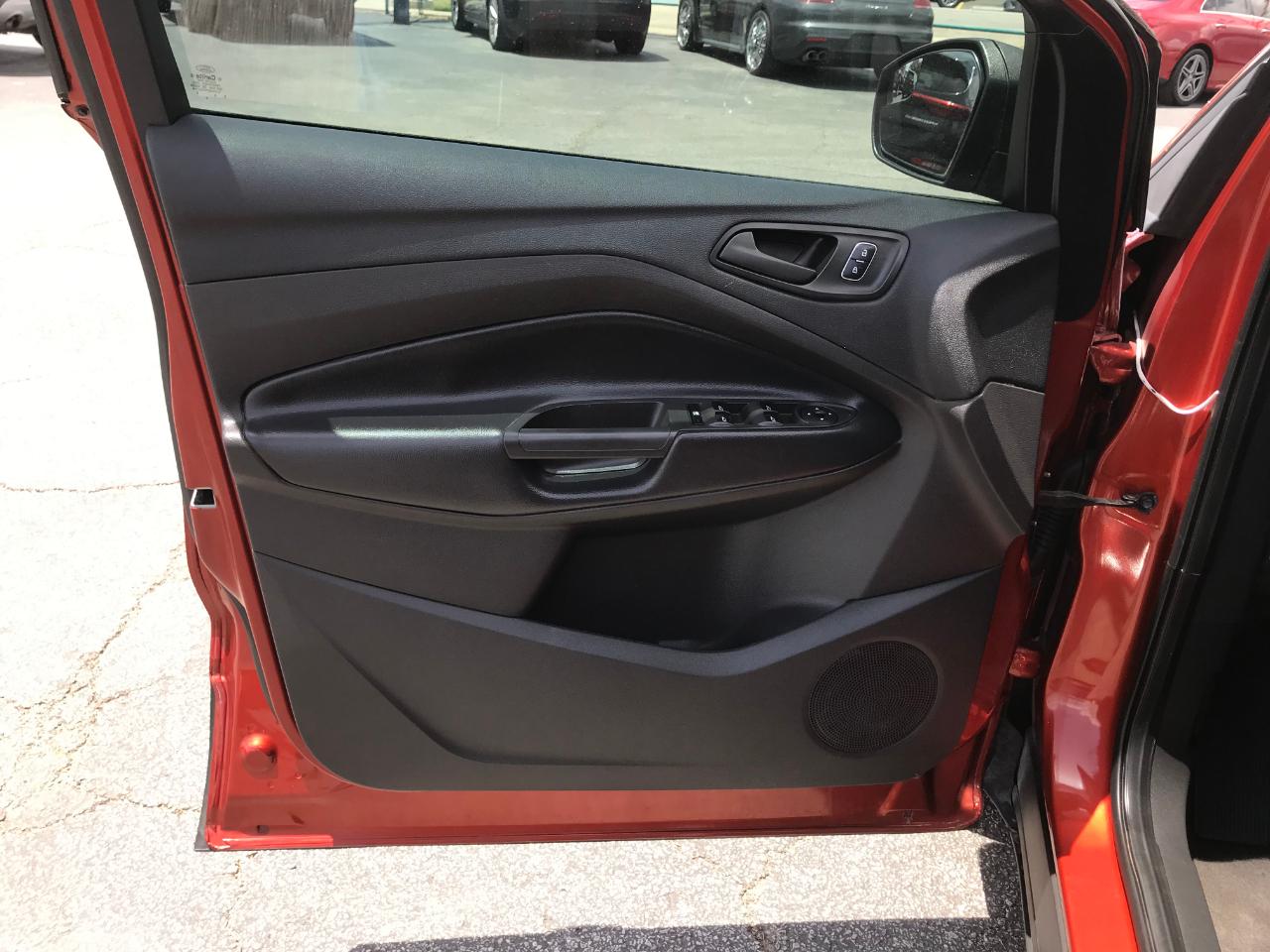 Ford Escape S FWD 2019