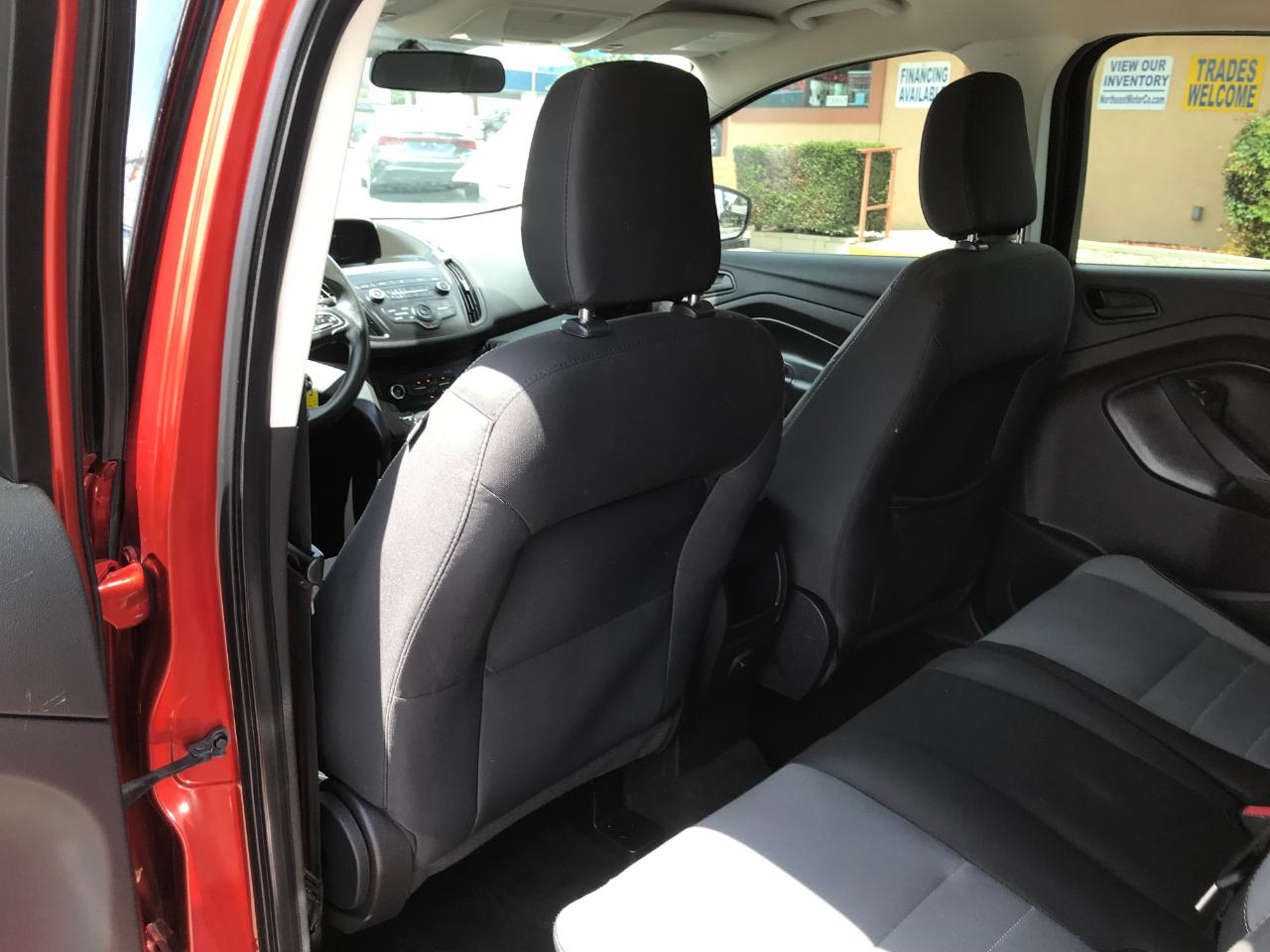 Ford Escape S FWD 2019