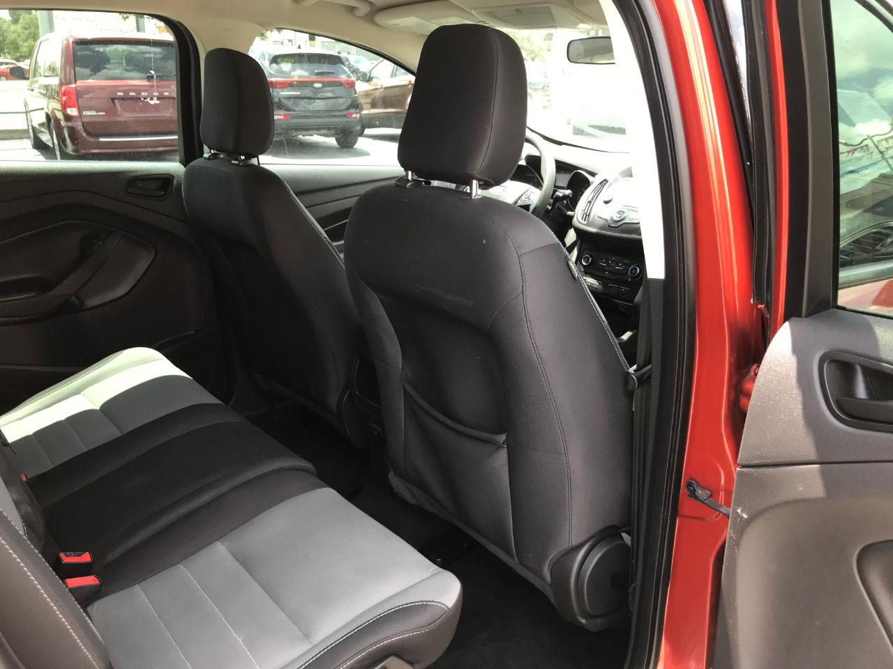Ford Escape S FWD 2019
