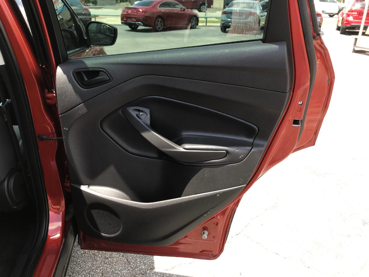 Ford Escape S FWD 2019
