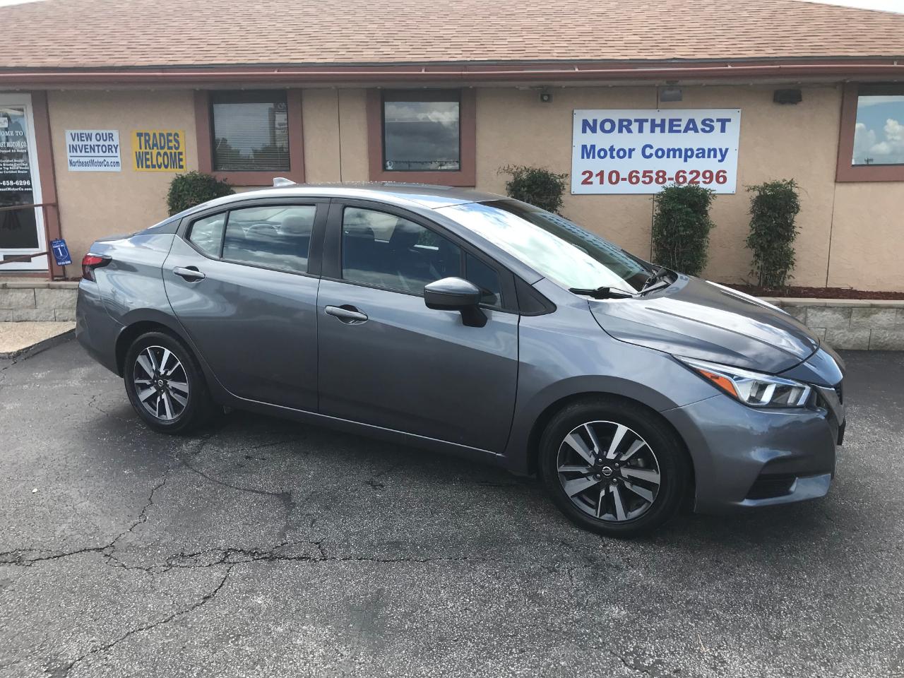 Nissan Versa SV 2021