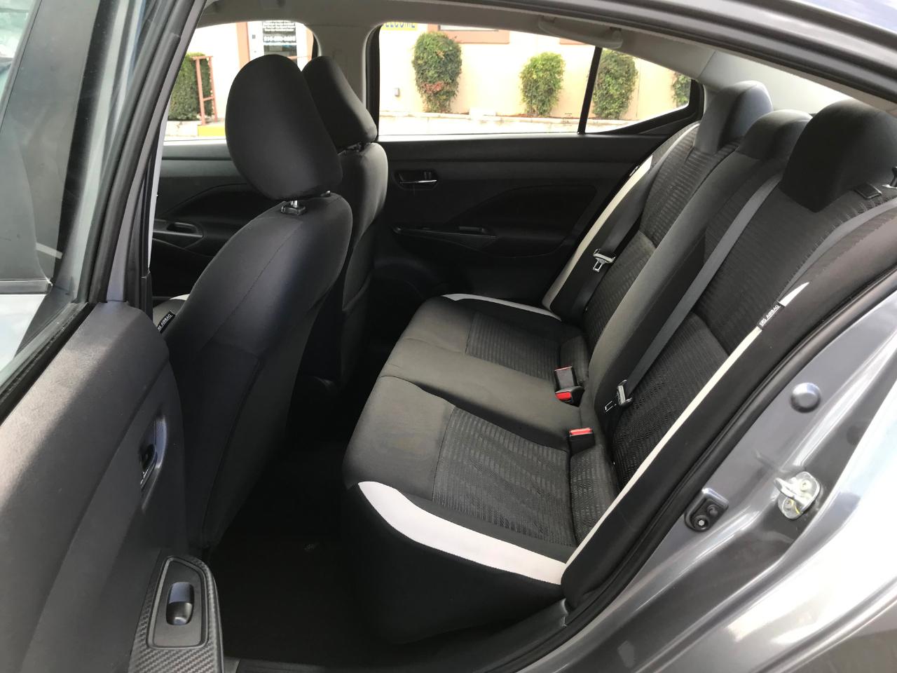 Nissan Versa SV 2021