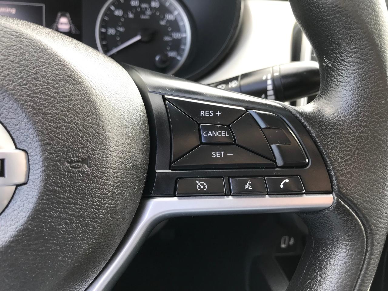 Nissan Versa SV 2021