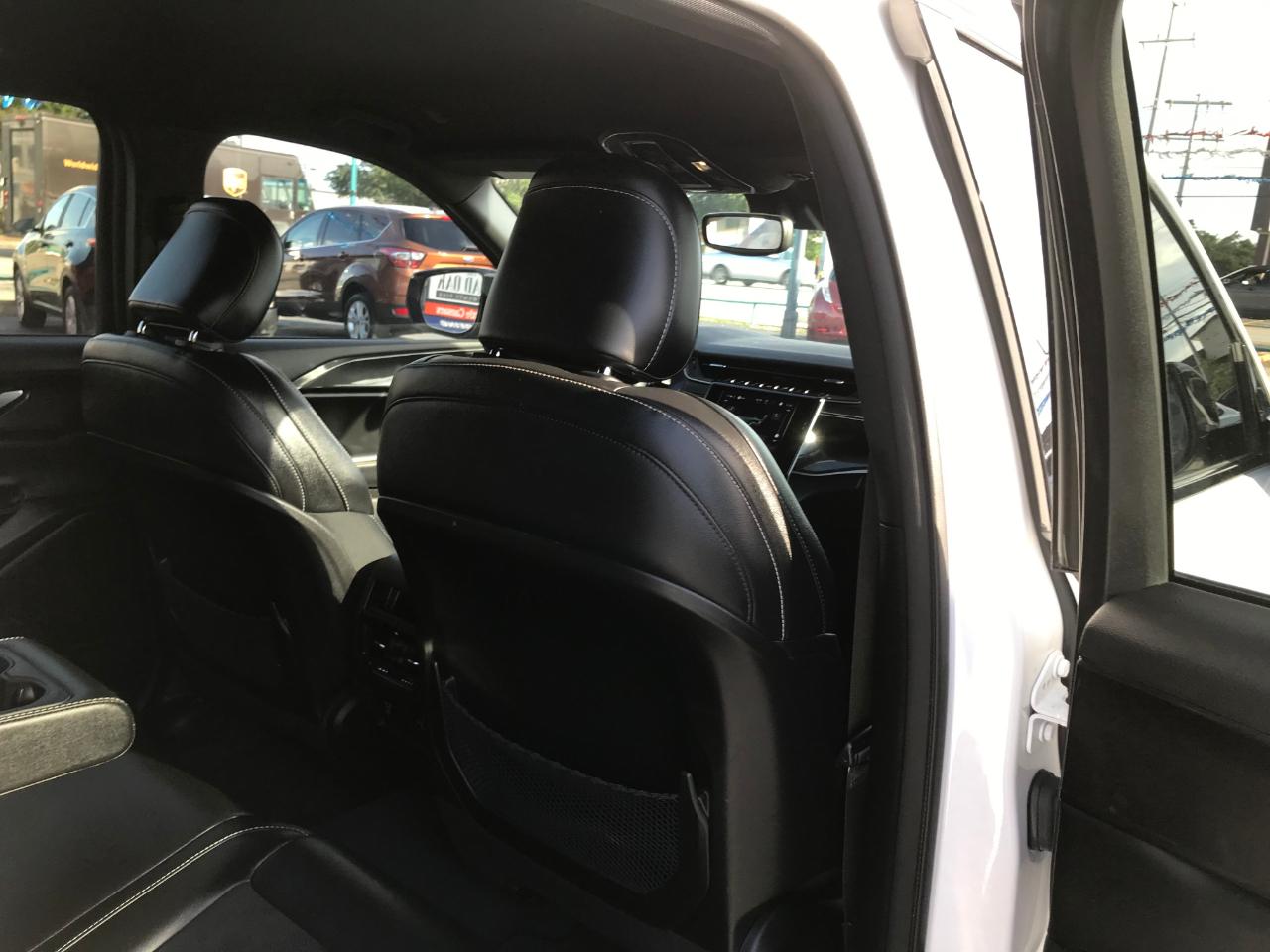 Jeep Grand Cherokee Laredo E 2WD 2023