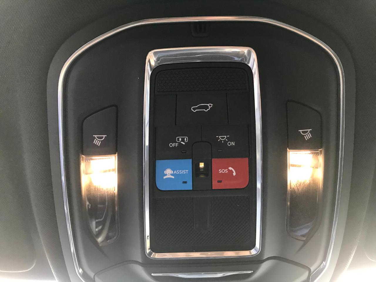 Jeep Grand Cherokee Laredo E 2WD 2023