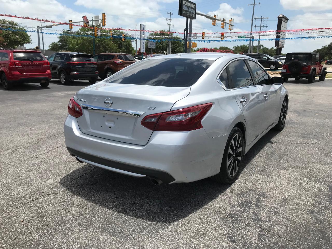 Nissan Altima 2.5 SV 2018