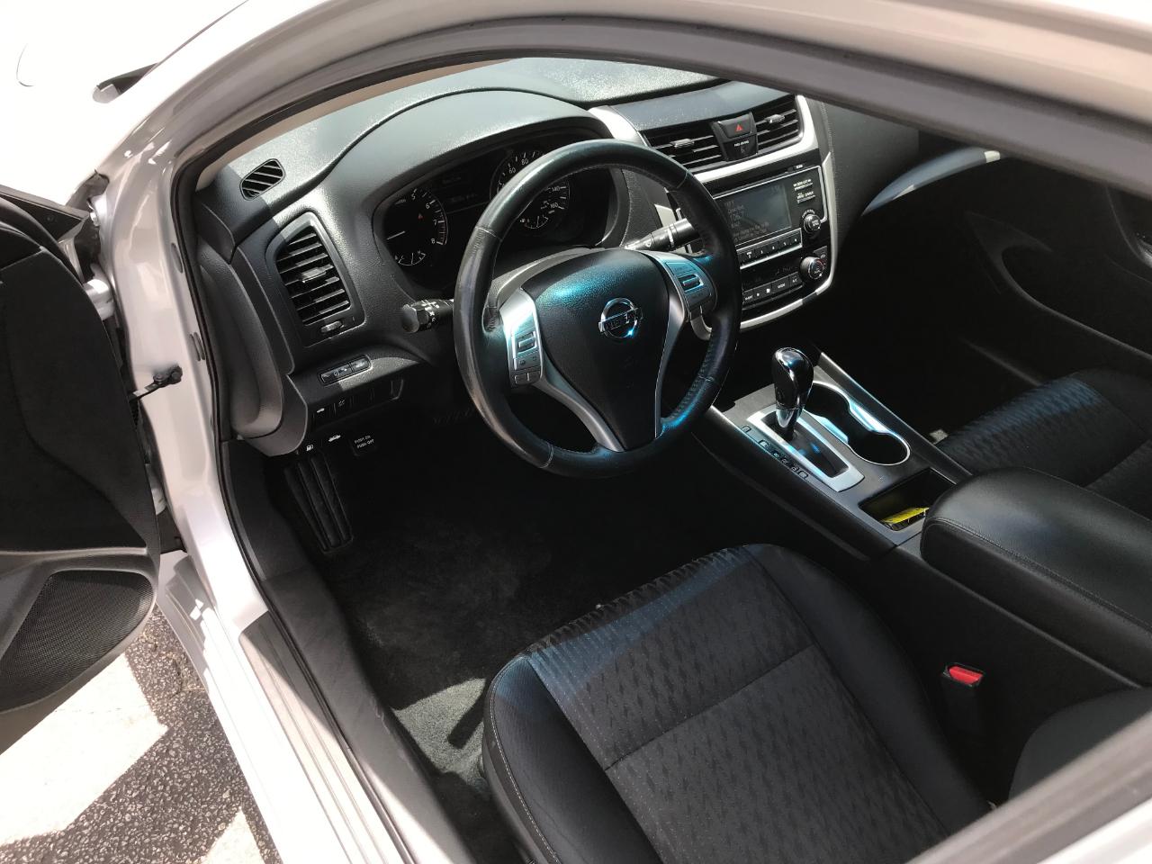 Nissan Altima 2.5 SV 2018