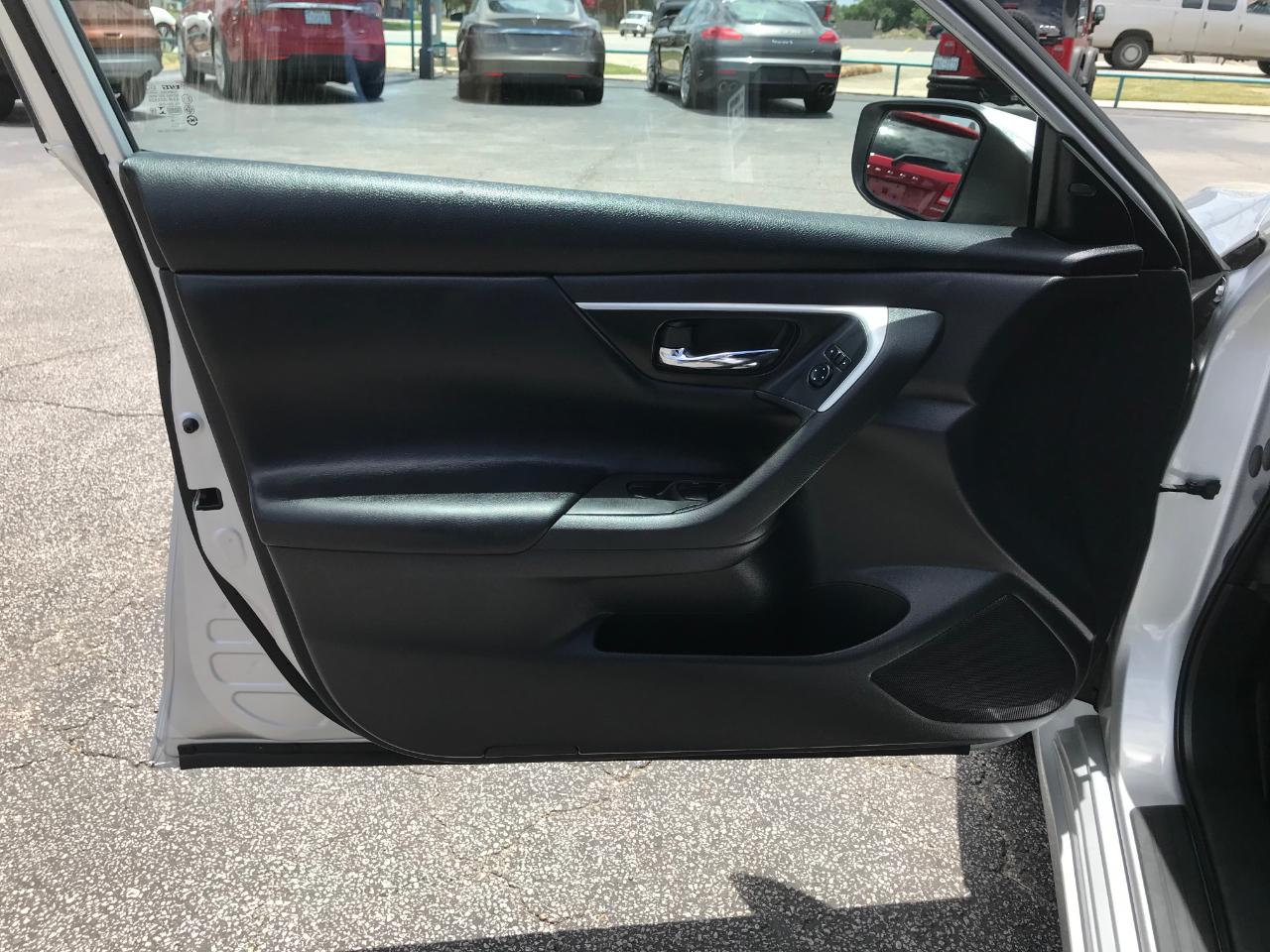 Nissan Altima 2.5 SV 2018