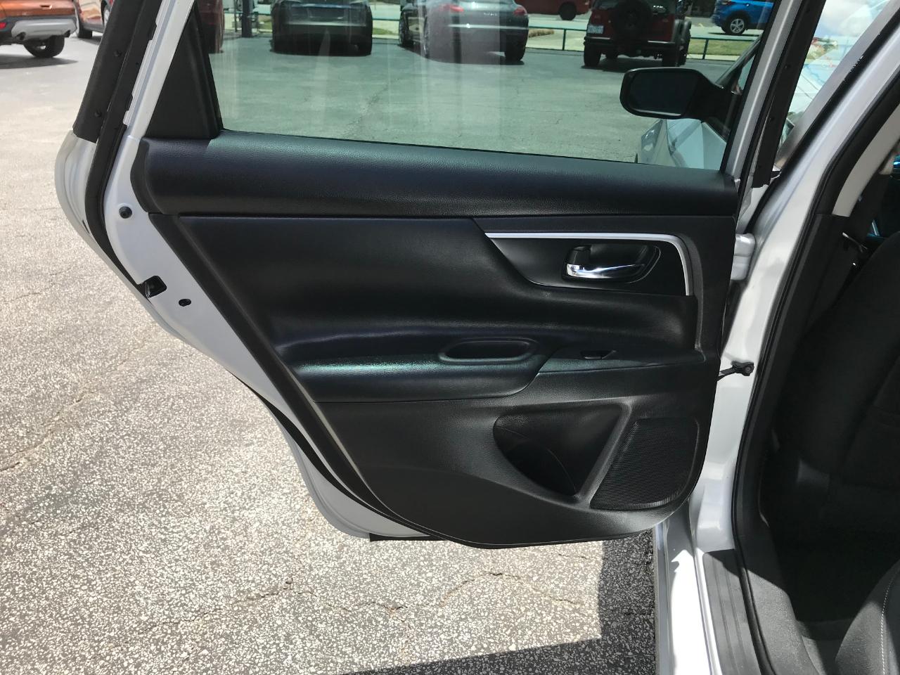 Nissan Altima 2.5 SV 2018