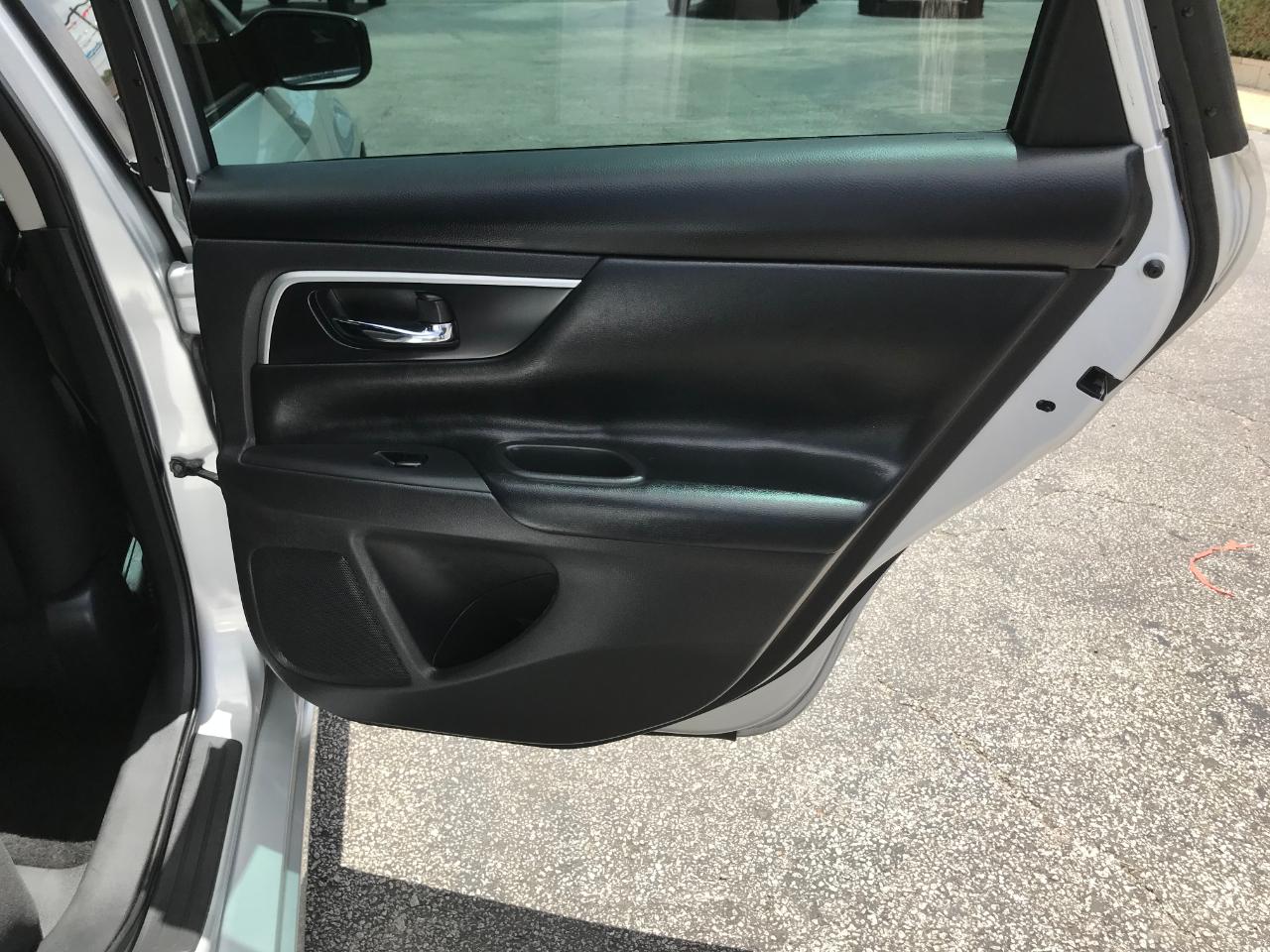 Nissan Altima 2.5 SV 2018