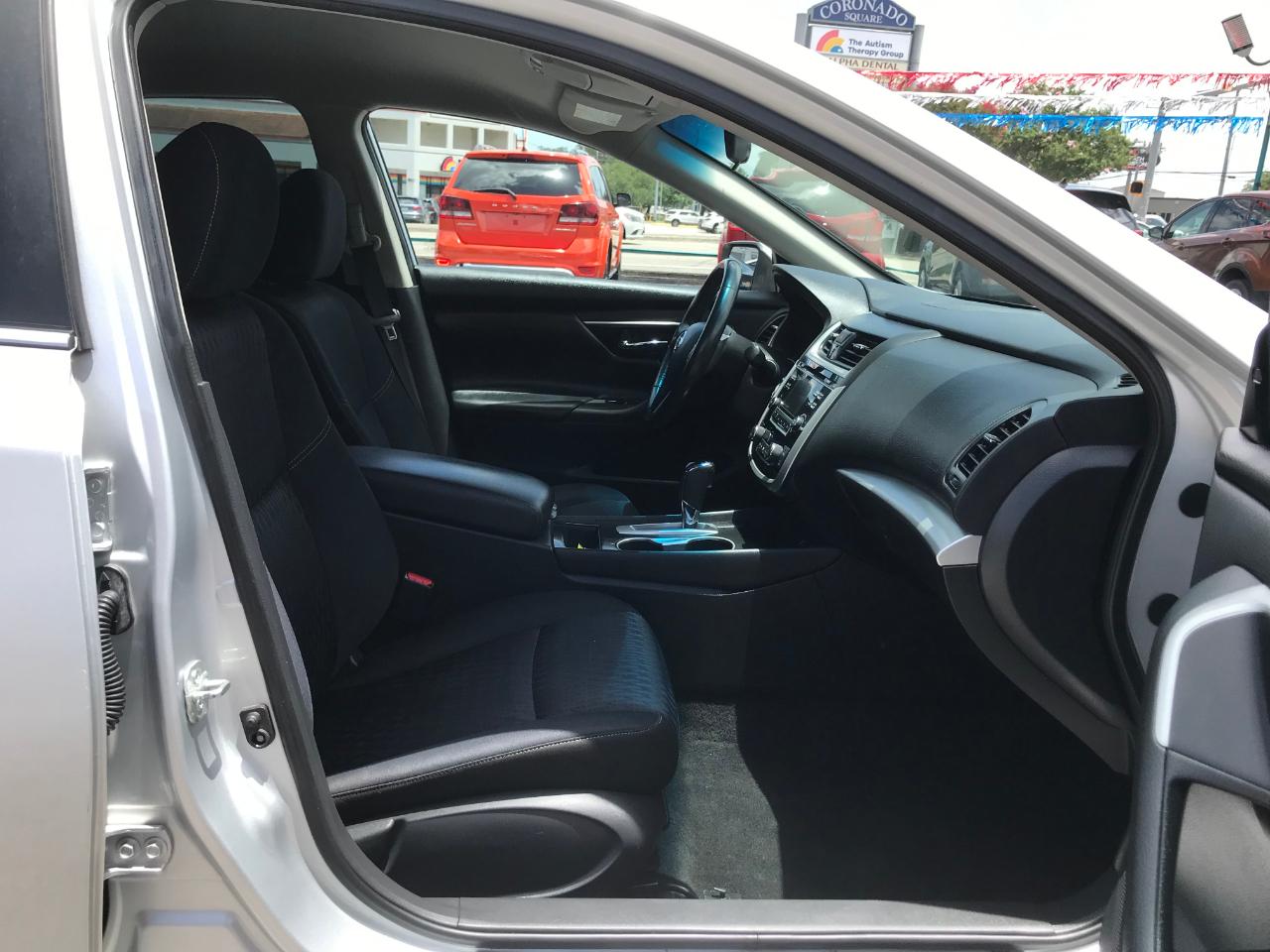 Nissan Altima 2.5 SV 2018