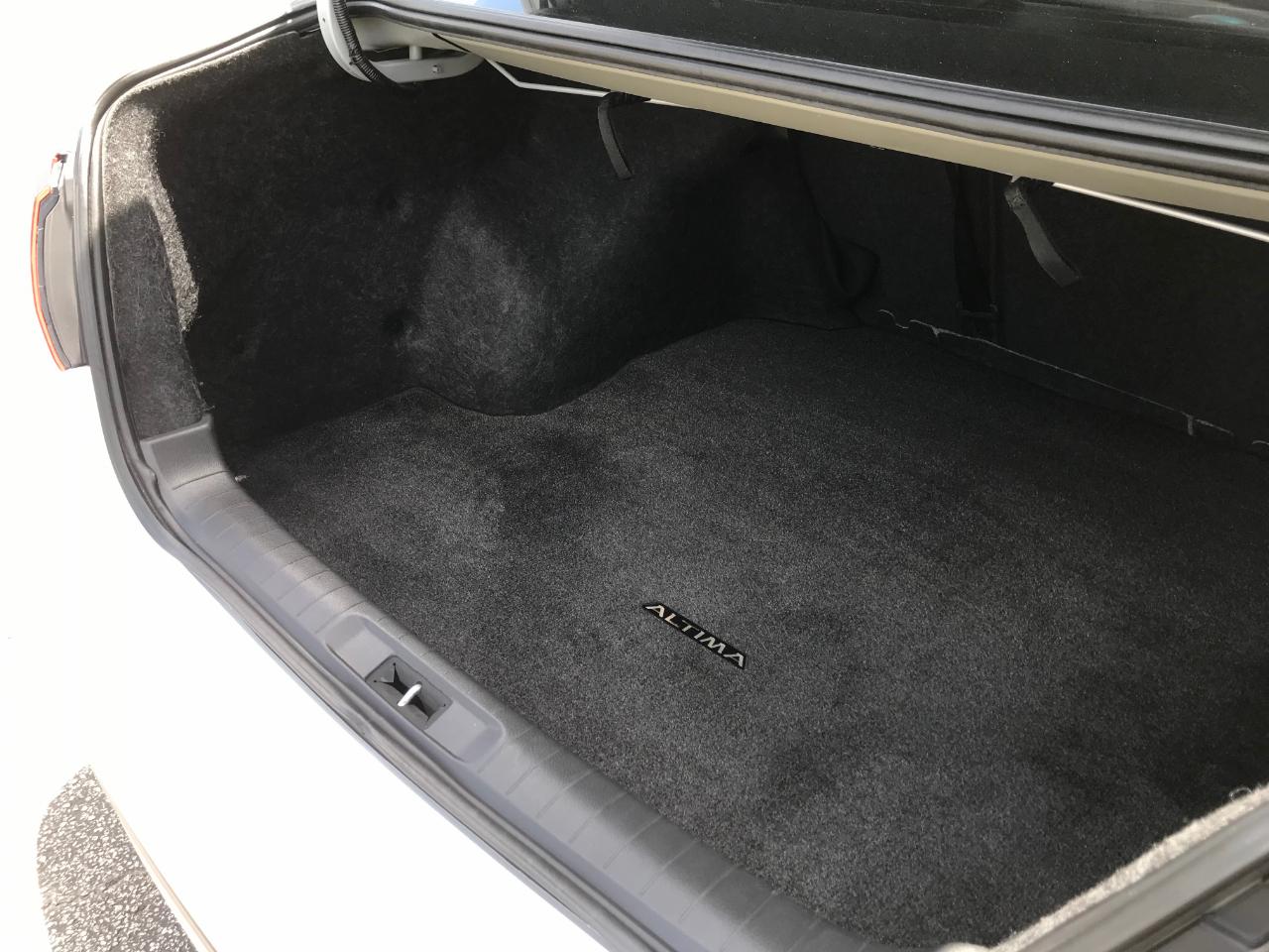 Nissan Altima 2.5 SV 2018