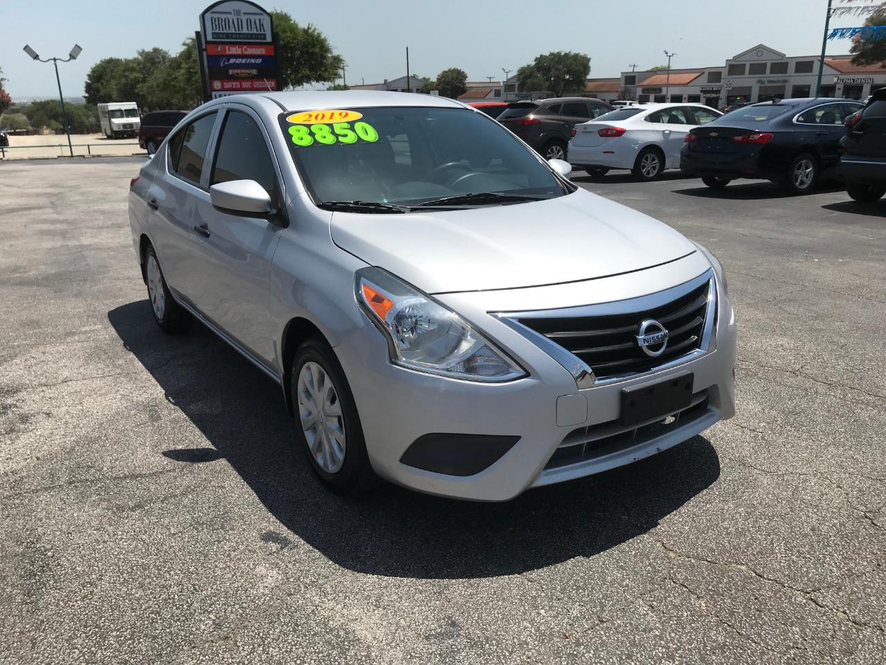 Nissan Versa 1.6 S Plus 2019