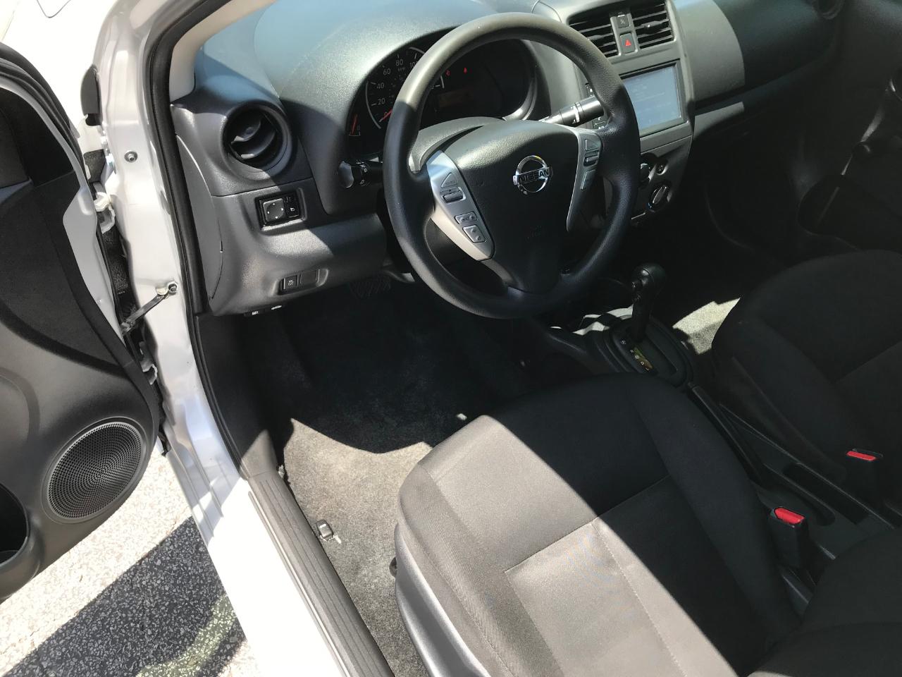 Nissan Versa 1.6 S Plus 2019