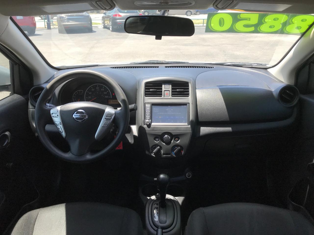 Nissan Versa 1.6 S Plus 2019