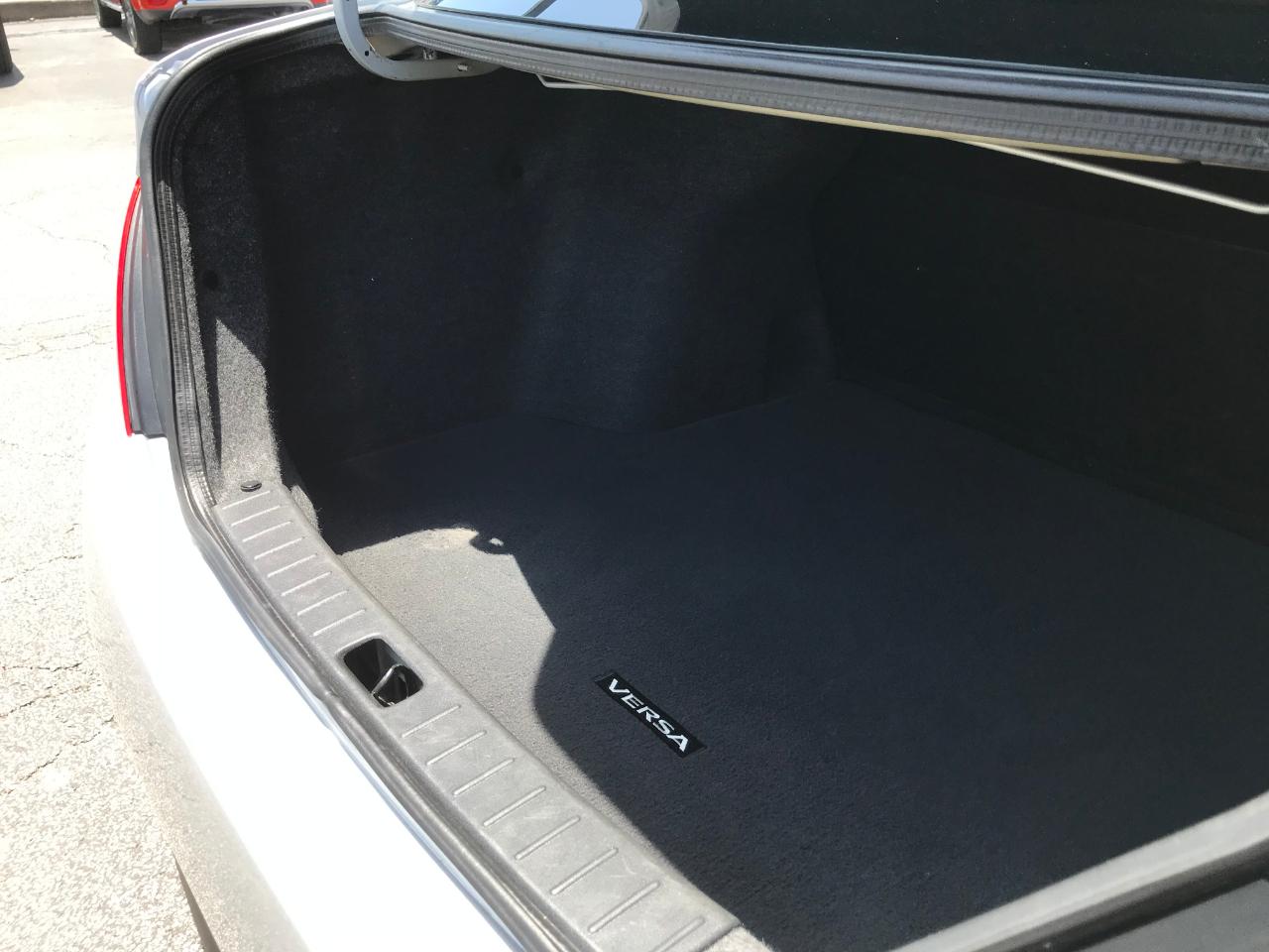 Nissan Versa 1.6 S Plus 2019