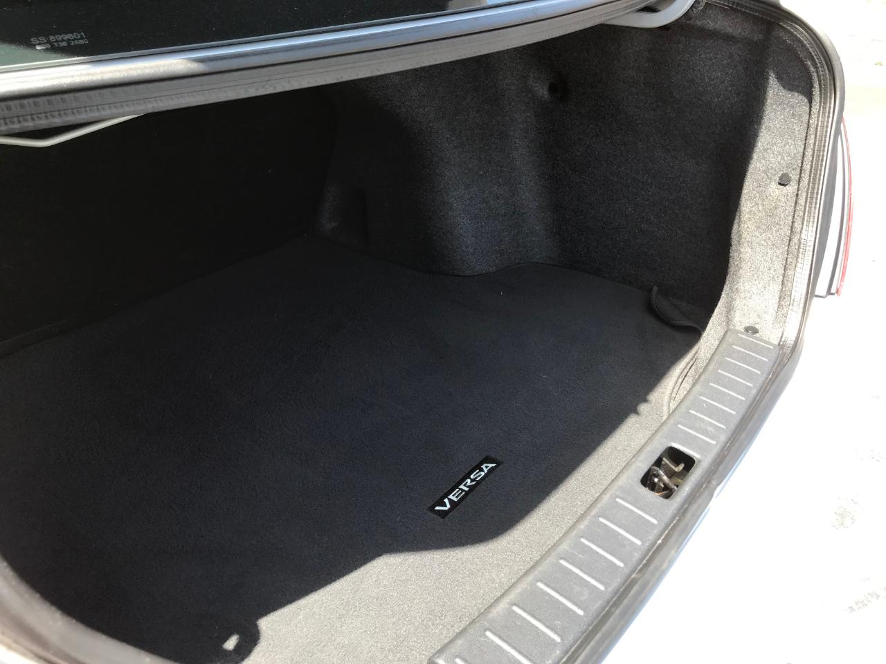 Nissan Versa 1.6 S Plus 2019