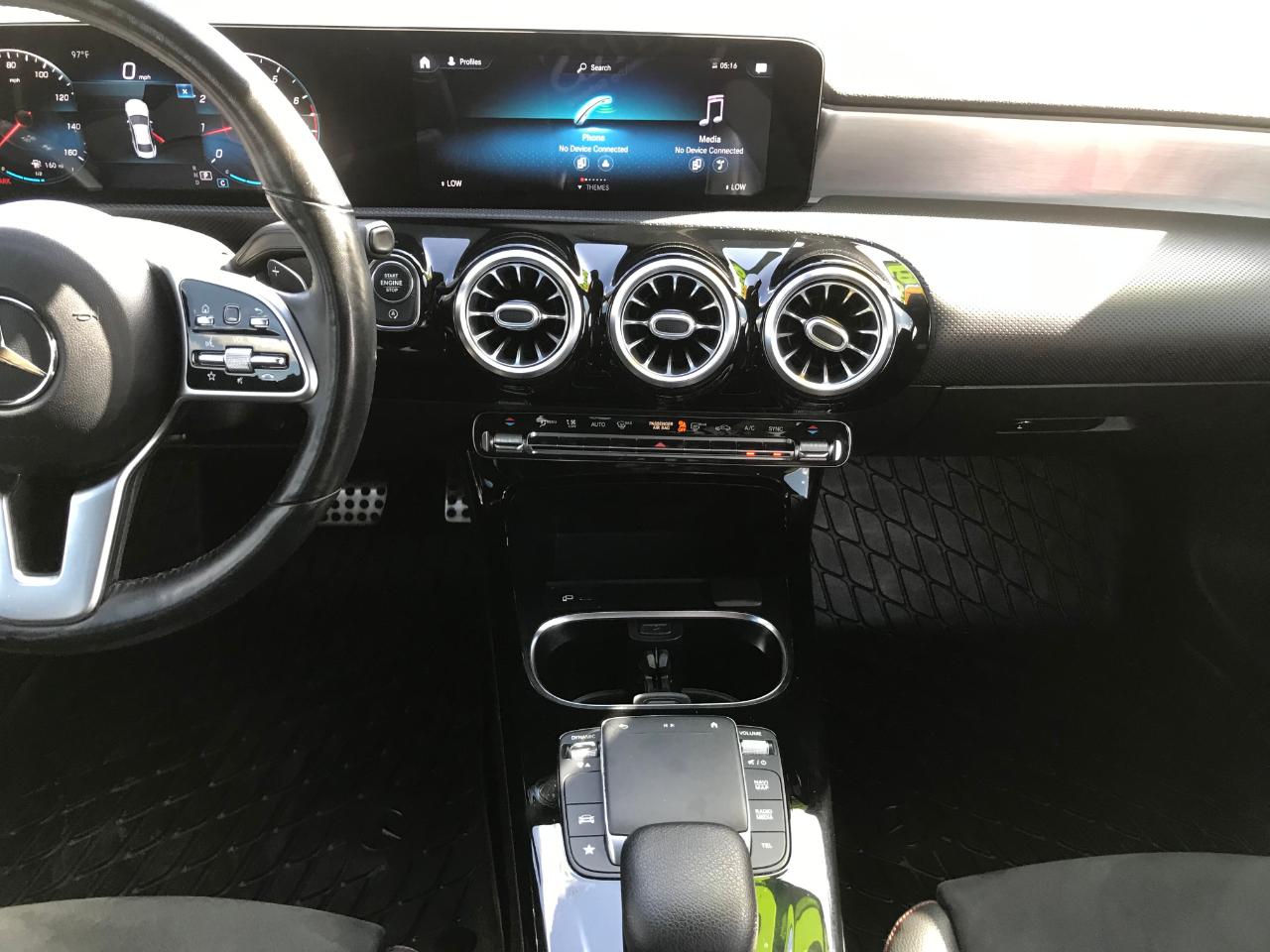 Mercedes-Benz CLA-Class CLA250 4MATIC 2021