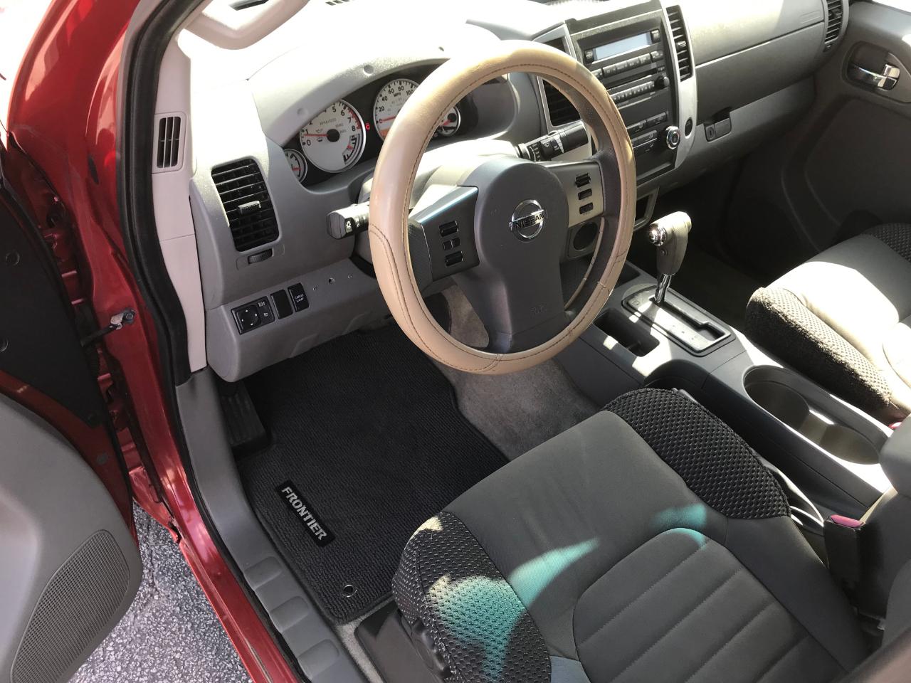 Nissan Frontier S Crew Cab 2WD 2012
