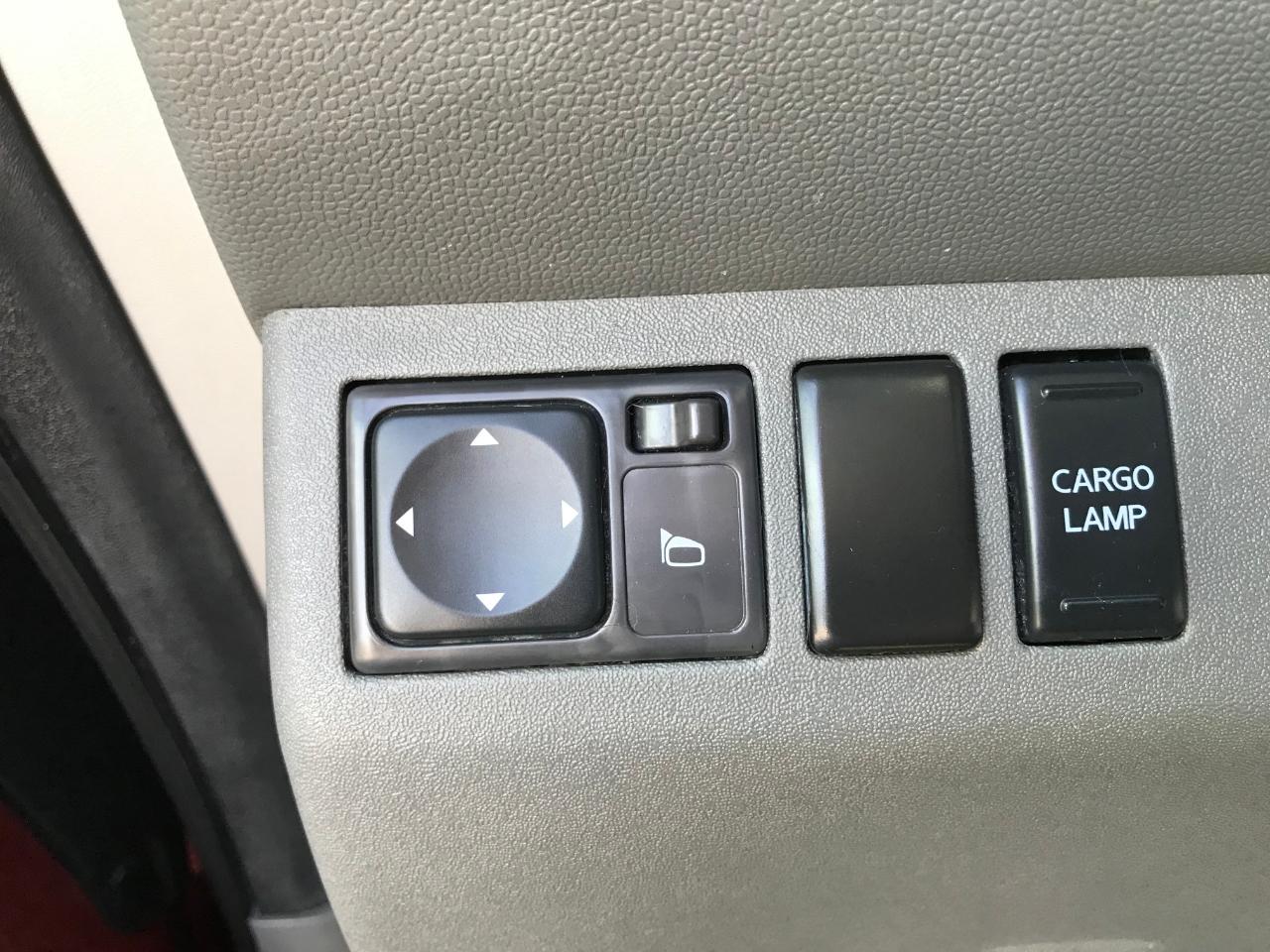 Nissan Frontier S Crew Cab 2WD 2012