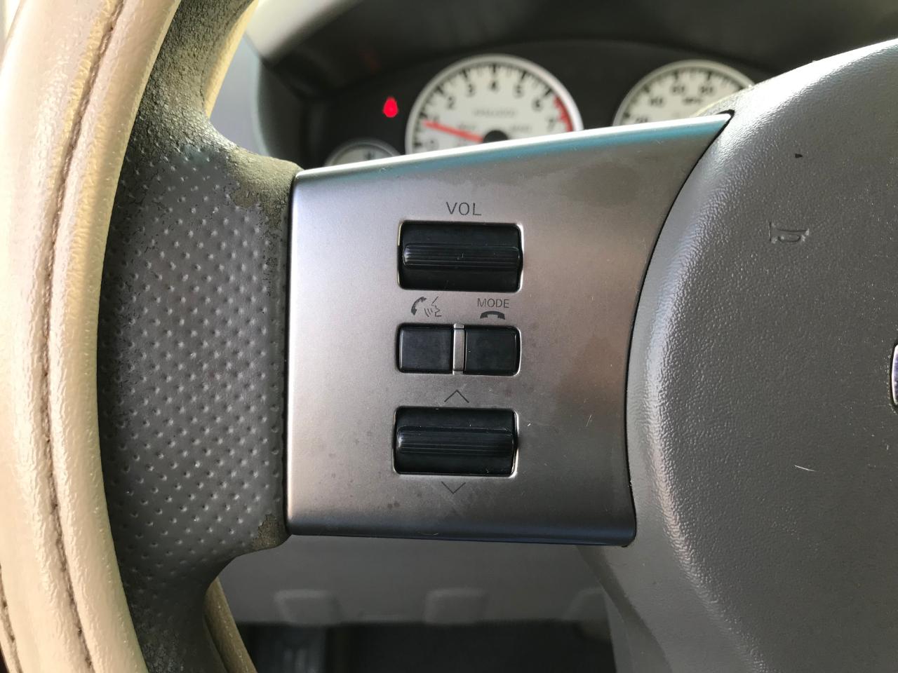 Nissan Frontier S Crew Cab 2WD 2012