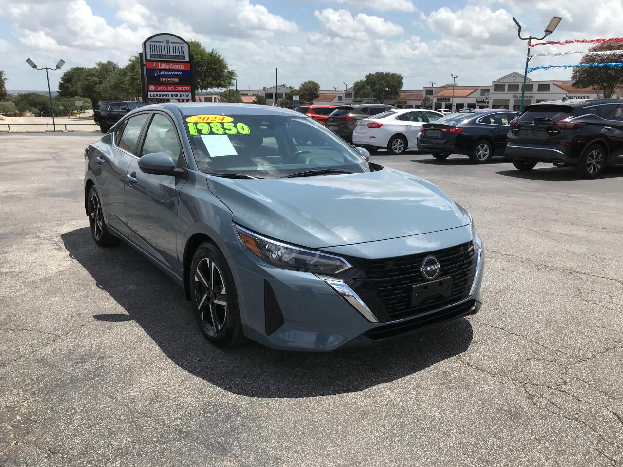 Nissan Sentra SV 2024
