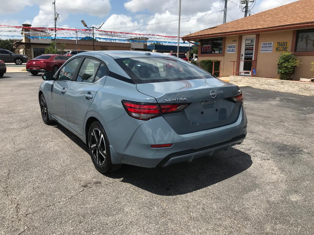 Nissan Sentra SV 2024