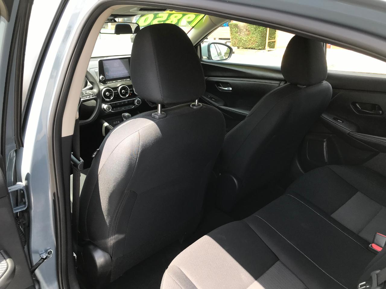 Nissan Sentra SV 2024
