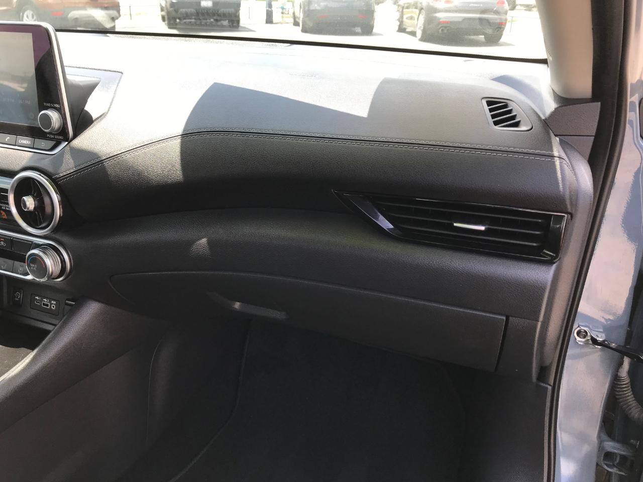 Nissan Sentra SV 2024