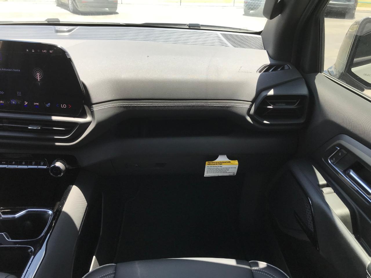 Chevrolet Silverado EV  2026
