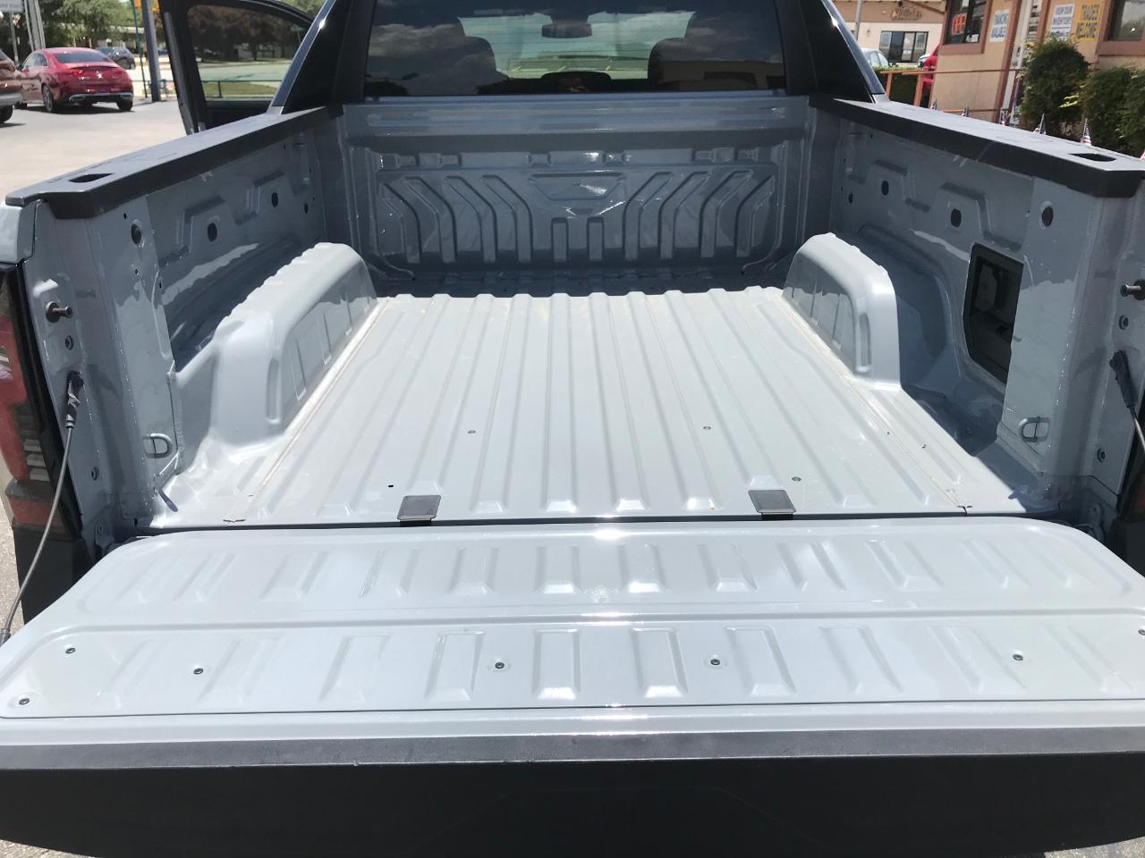 Chevrolet Silverado EV  2026