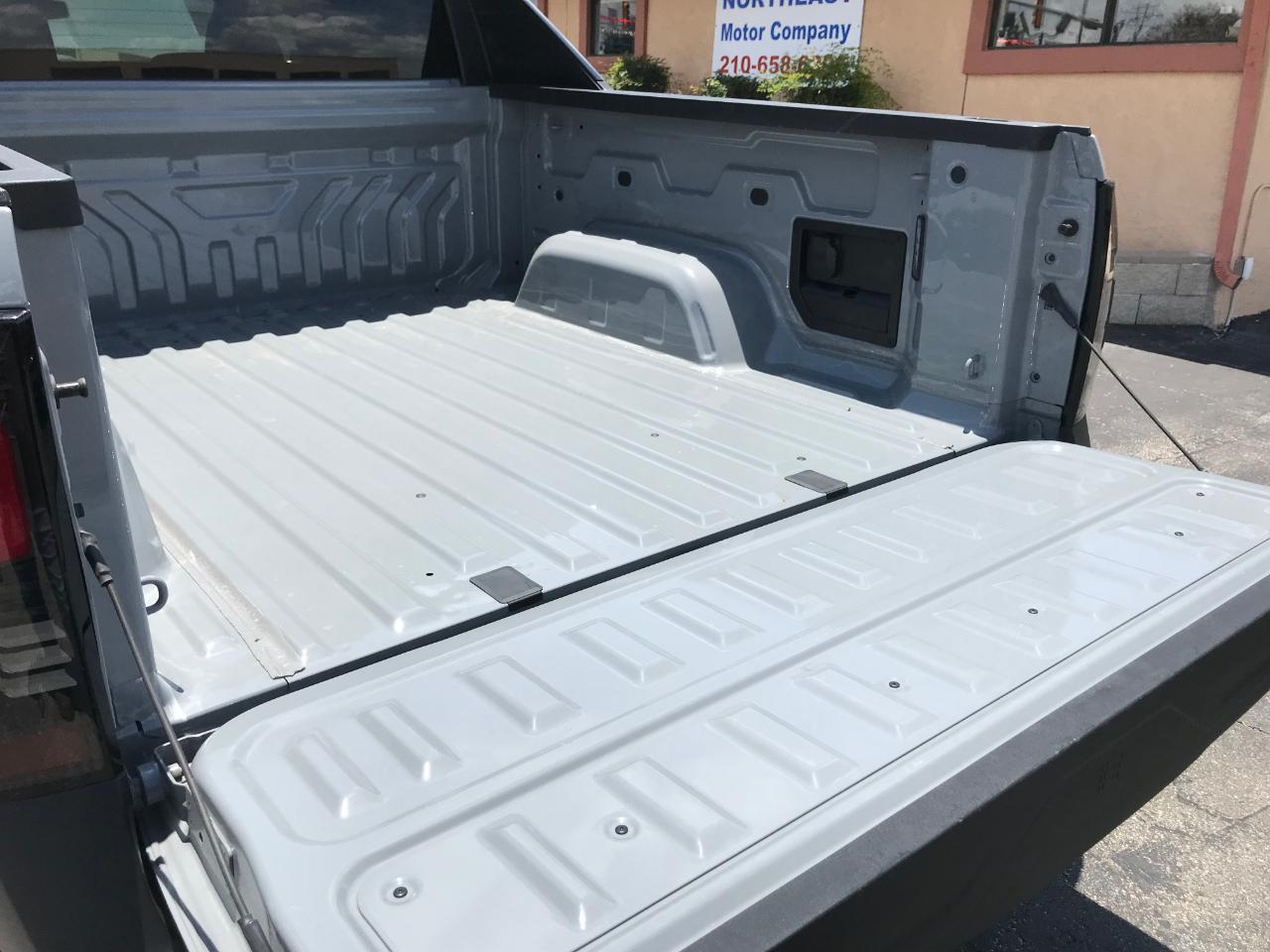 Chevrolet Silverado EV  2026