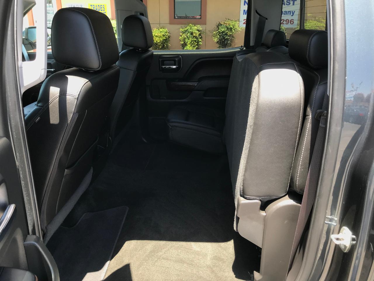 GMC Sierra 1500 SLT Crew Cab Short Box 2WD 2017