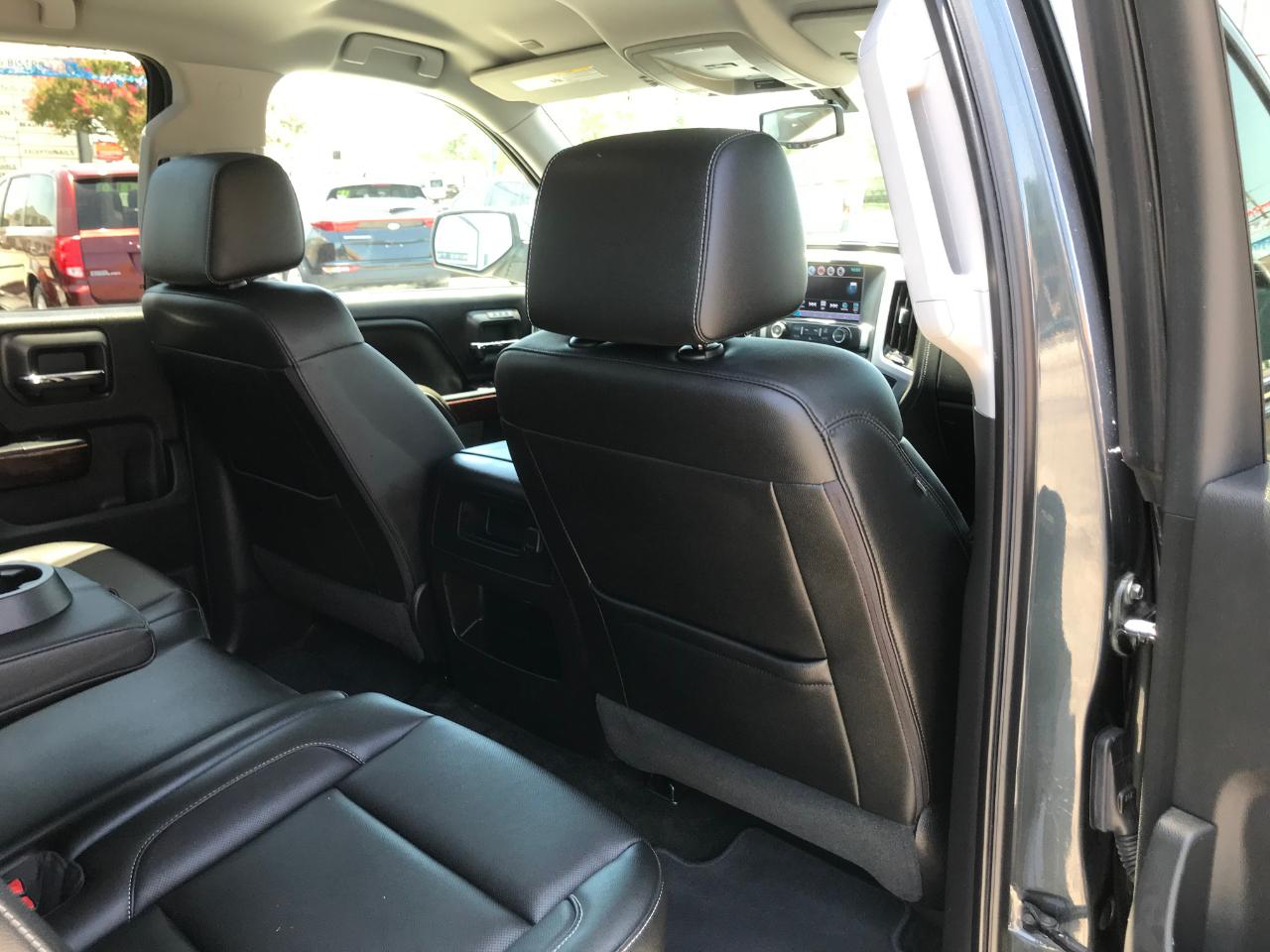 GMC Sierra 1500 SLT Crew Cab Short Box 2WD 2017
