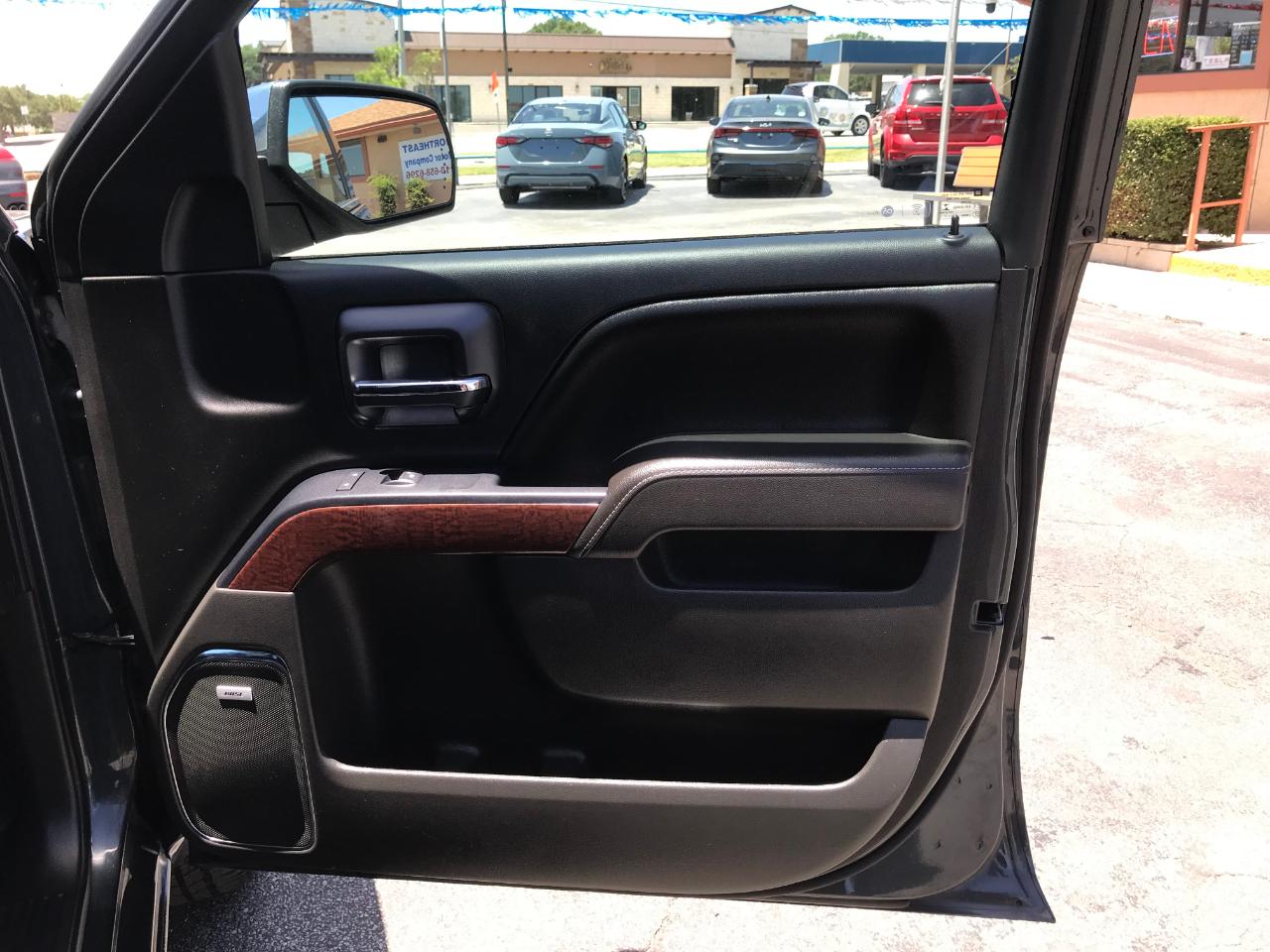GMC Sierra 1500 SLT Crew Cab Short Box 2WD 2017