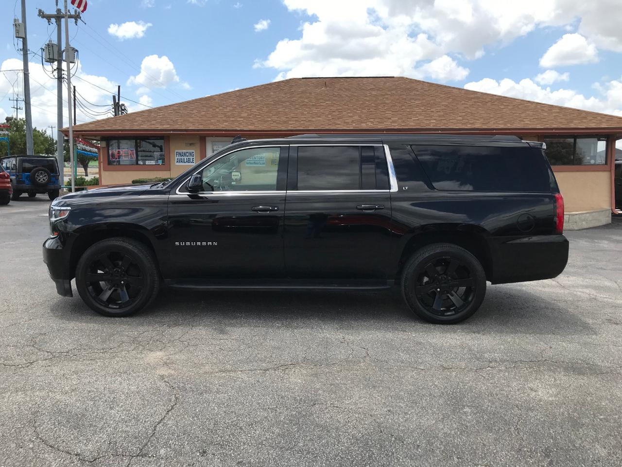 Chevrolet Suburban LT 4WD 2020