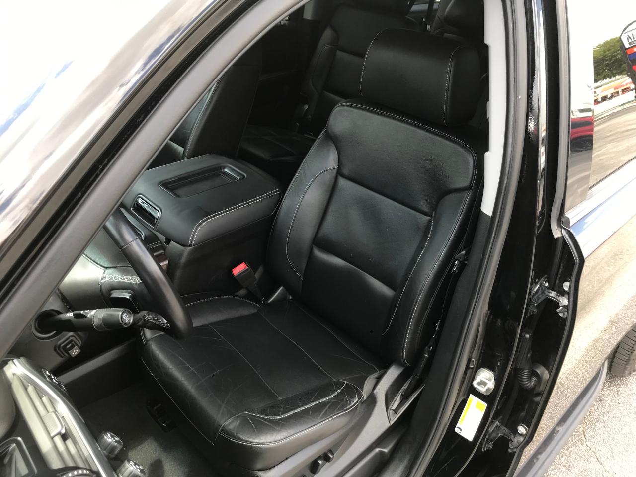 Chevrolet Suburban LT 4WD 2020